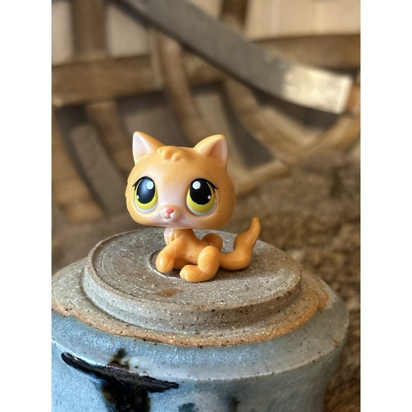 Littlest Pet Shop #86 Kitten Orange Mini 2004 Yellow Eyes Small Hasbro Vintage - Picture 1 of 5